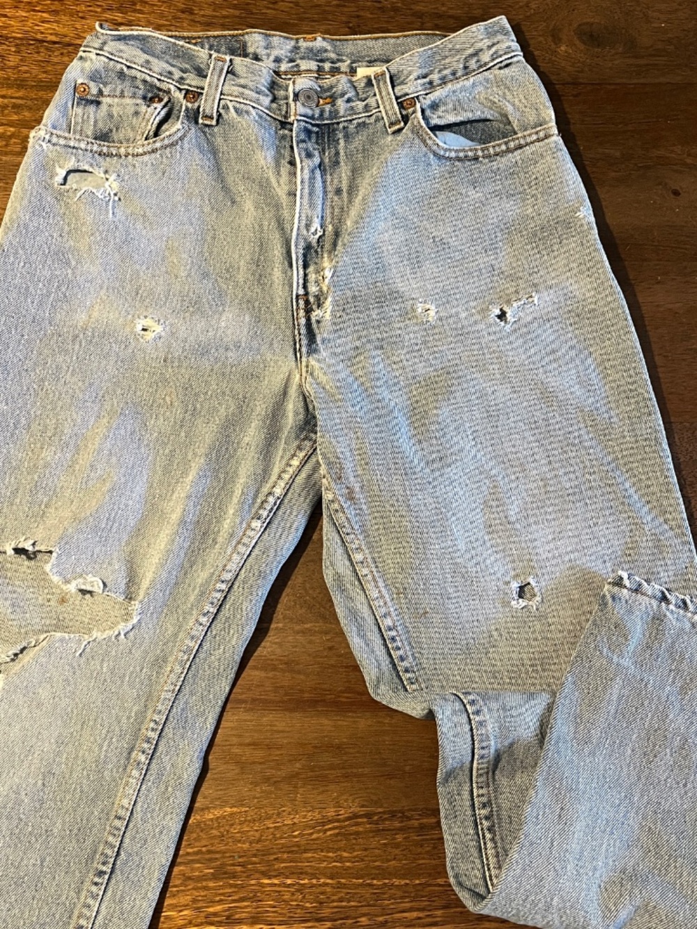 Vintage 1990s Trashed Levi’s 550 Women Jeans Size 8